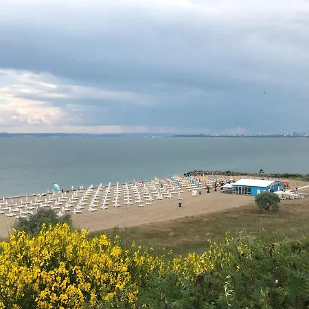 Willa Atlantis Homes 2 *