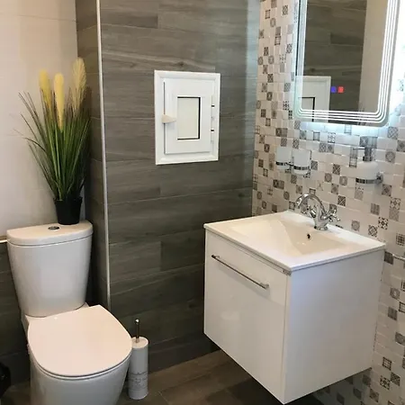 Vila Atlantis Homes 2 *